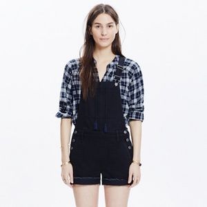 Madewell Adirondack Short Overalls in Washed Black